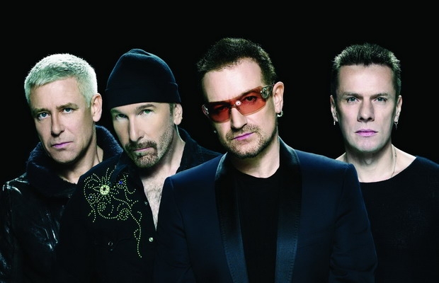 U2 Stadium Band Posing