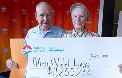 Allen and Violet Large with their lottery check